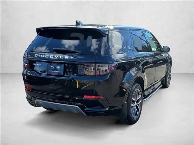 2025 Land Rover Discovery Sport S