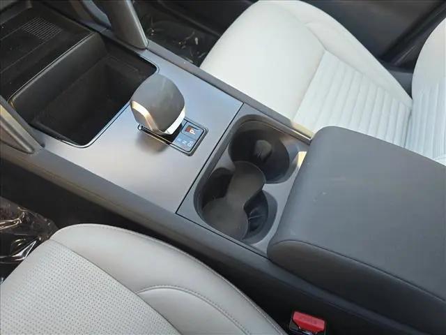 2025 Land Rover Discovery Sport S