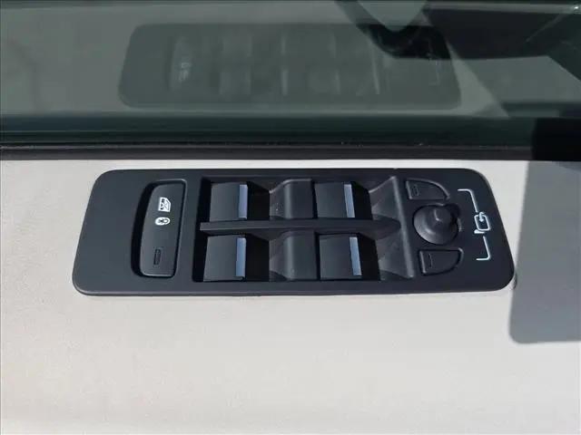 2025 Land Rover Discovery Sport S