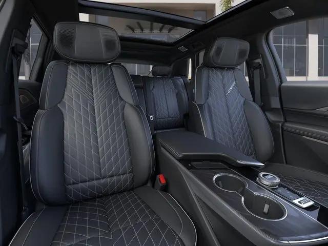 2026 Cadillac iQ V-Series w/1SM