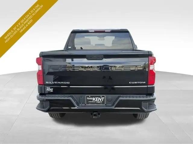 2024 Chevrolet Silverado 1500 4WD Crew Cab Short Bed Custom
