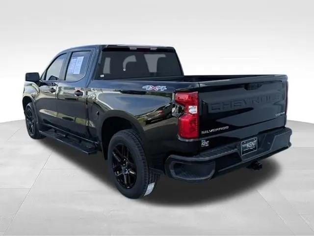 2024 Chevrolet Silverado 1500 4WD Crew Cab Short Bed Custom