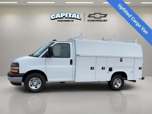 2025 Chevrolet Express Cutaway Work Van