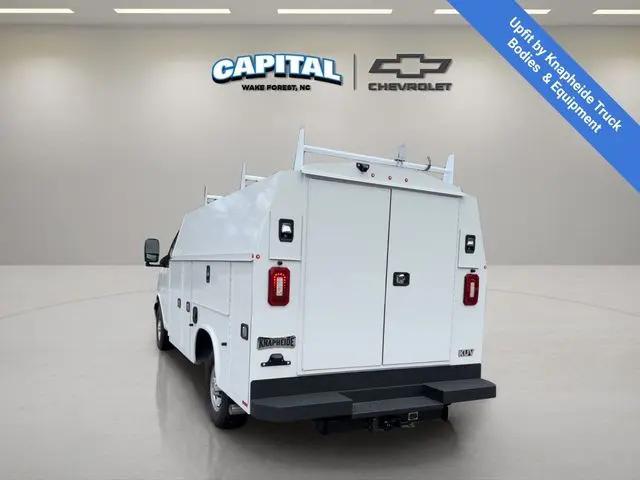 2025 Chevrolet Express Cutaway Work Van
