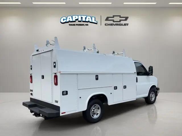 2025 Chevrolet Express Cutaway Work Van
