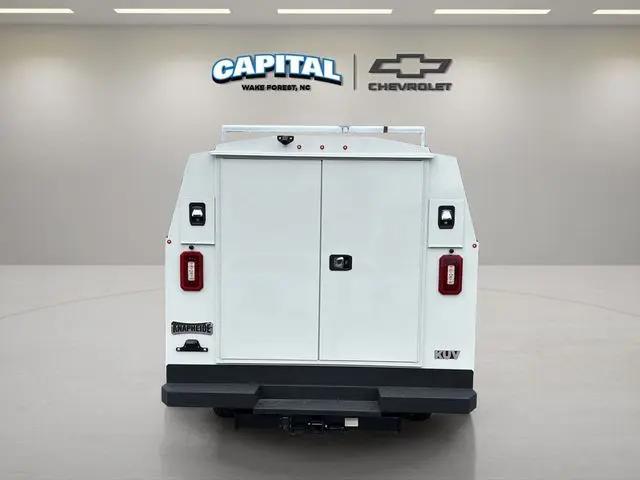 2025 Chevrolet Express Cutaway Work Van