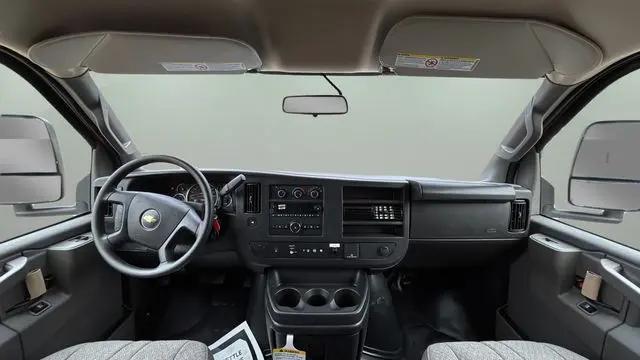 2025 Chevrolet Express Cutaway Work Van