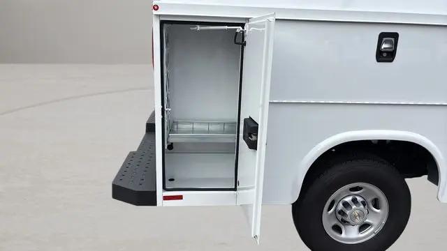 2025 Chevrolet Express Cutaway Work Van