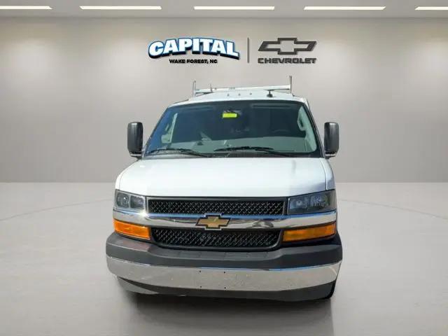 2025 Chevrolet Express Cutaway Work Van
