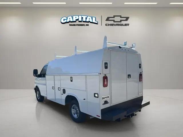 2025 Chevrolet Express Cutaway Work Van