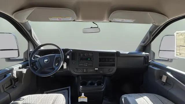 2025 Chevrolet Express Cutaway Work Van