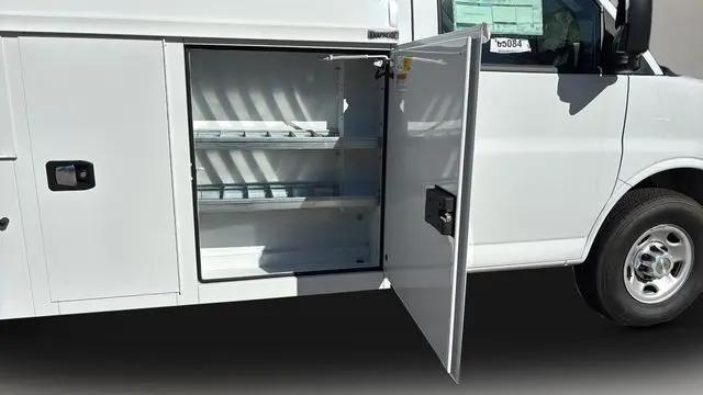 2025 Chevrolet Express Cutaway Work Van