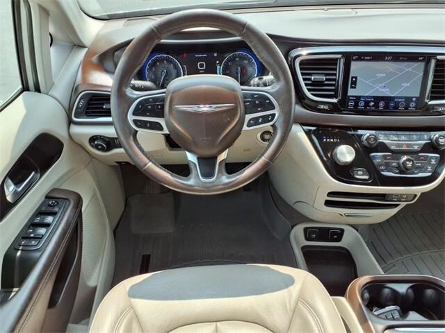 2020 Chrysler Pacifica Touring