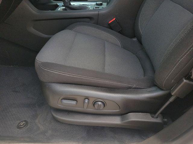 2022 Chevrolet Traverse FWD LT Cloth