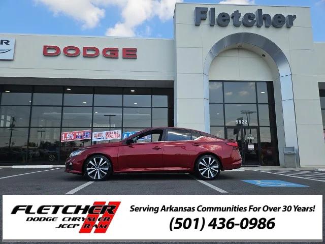 2022 Nissan Altima SR FWD