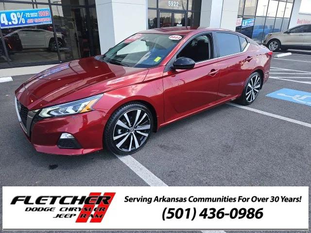 2022 Nissan Altima SR FWD