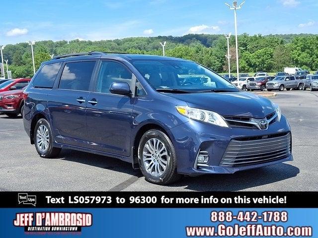 2020 Toyota Sienna XLE