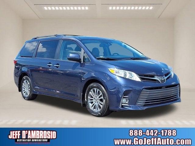 2020 Toyota Sienna XLE