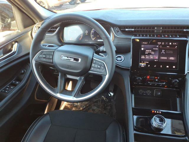 2025 Jeep Grand Cherokee L Altitude X 4x4