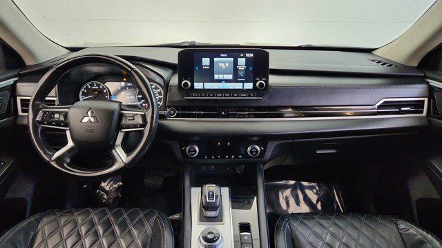 2022 Mitsubishi Outlander SEL Special Edition 2WD
