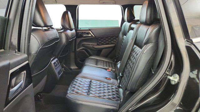 2022 Mitsubishi Outlander SEL Special Edition 2WD