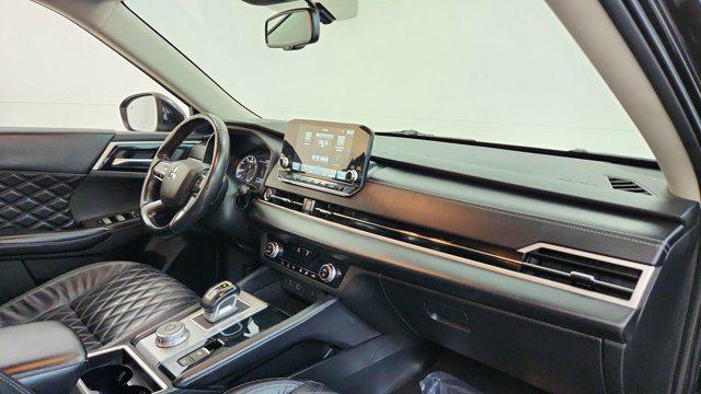 2022 Mitsubishi Outlander SEL Special Edition 2WD