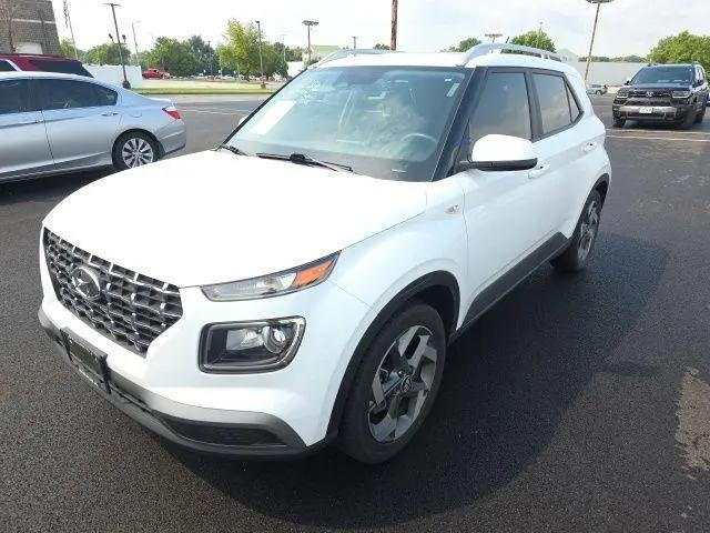 2023 Hyundai Venue SEL for sale in O'Fallon, IL