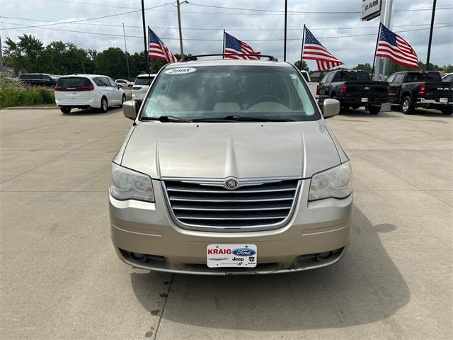 2008 Chrysler Town and Country Touring
