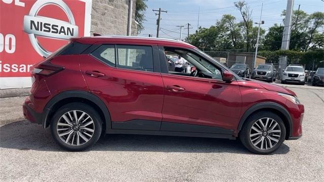 2022 Nissan Kicks SV Xtronic CVT