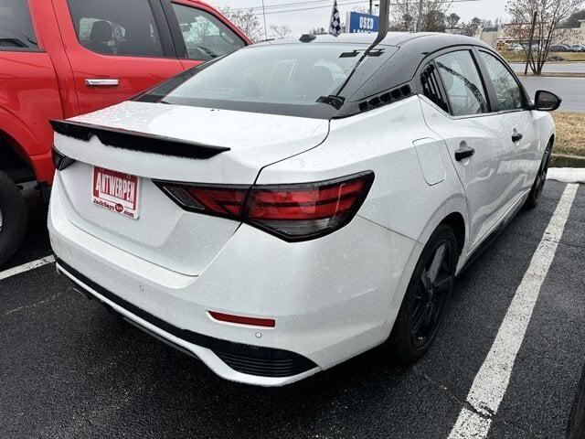 2024 Nissan Sentra SR Xtronic CVT