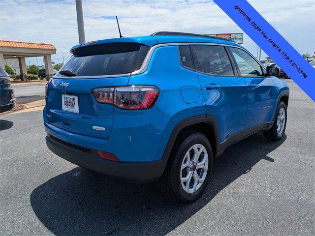 2025 Jeep Compass COMPASS LATITUDE 4X4 2025 Jeep Compass COMPASS LATITUDE 4X4