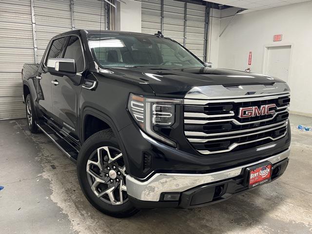 2023 GMC Sierra 1500 2WD Crew Cab Short Box SLT
