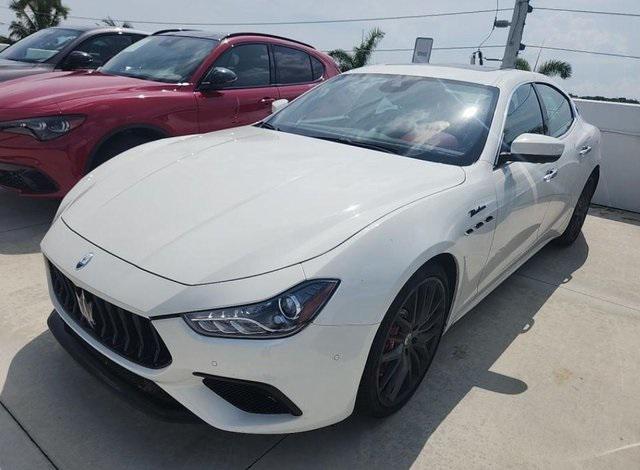 2022 Maserati Ghibli Modena