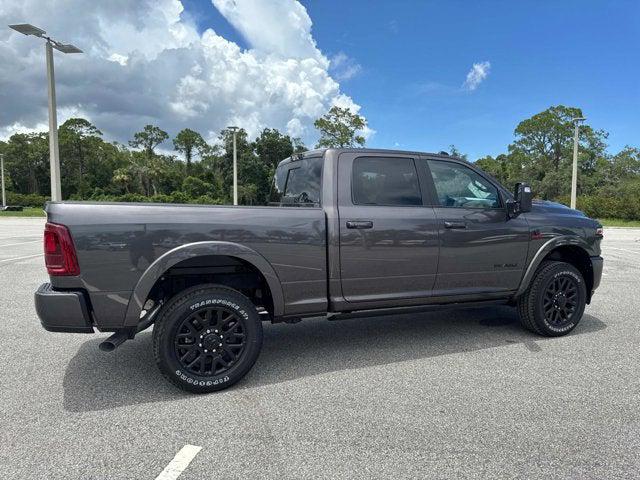 2025 RAM Ram 2500 RAM 2500 LIMITED CREW CAB 4X4 64 BOX