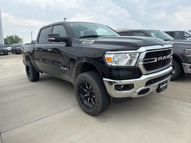 2019 RAM 1500 Big Horn/Lone Star Crew Cab 4x4 57 Box