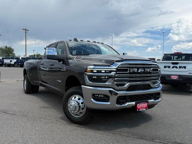 2025 RAM Ram 3500 RAM 3500 LARAMIE CREW CAB 4X4 8 BOX