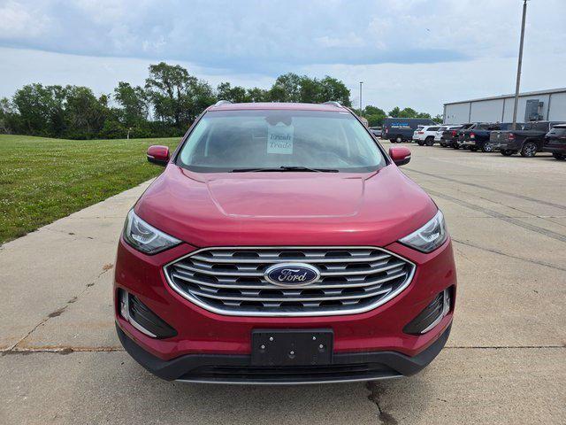 2020 Ford Edge Titanium