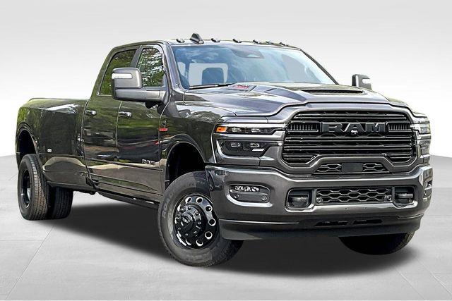 2025 RAM Ram 3500 RAM 3500 LARAMIE CREW CAB 4X4 8 BOX 2025 RAM Ram 3500 RAM 3500 LARAMIE CREW CAB 4X4 8 BOX