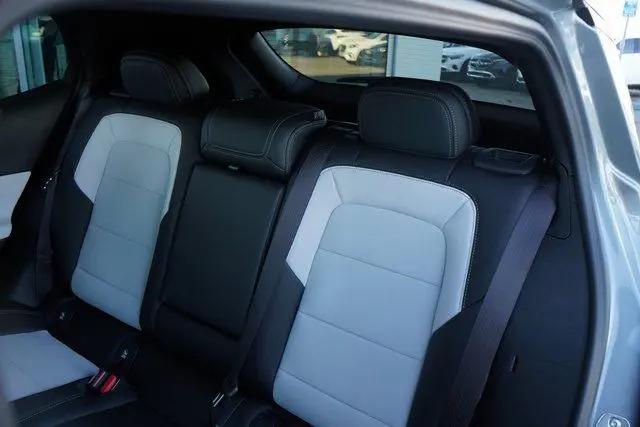 2025 Chevrolet Equinox LT2 w/PDE