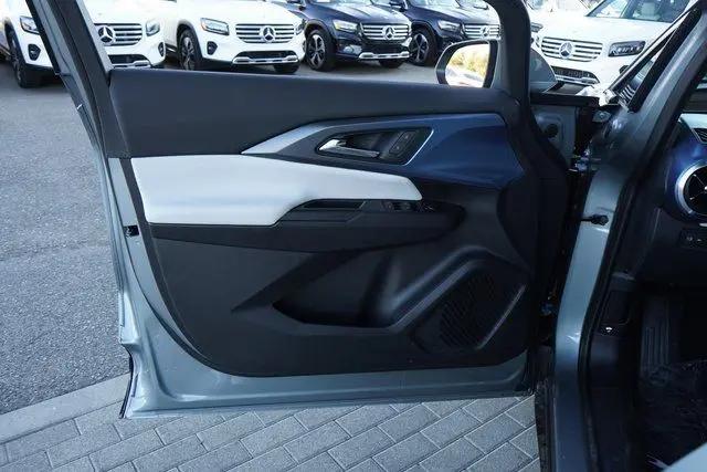 2025 Chevrolet Equinox LT2 w/PDE