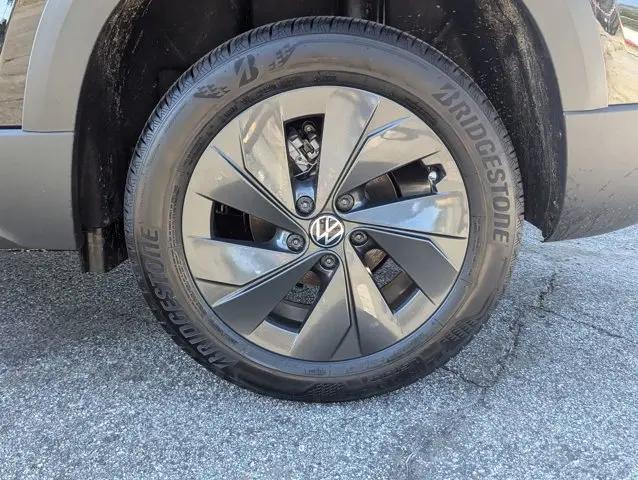 2025 Volkswagen Taos 1.5T S