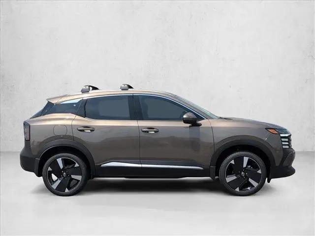 2025 Nissan Kicks SR FWD