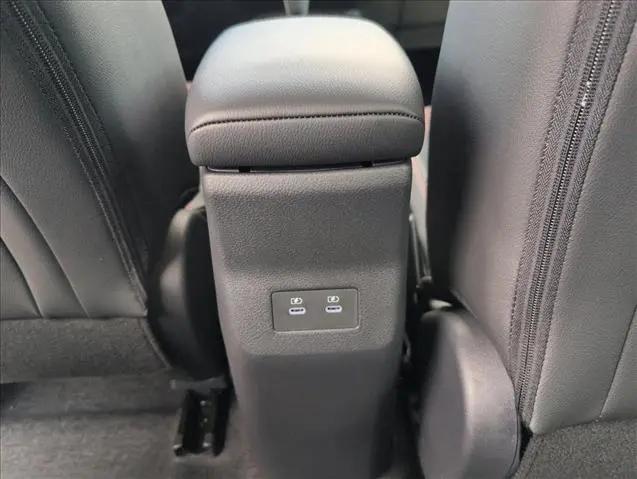 2025 Nissan Kicks SR FWD
