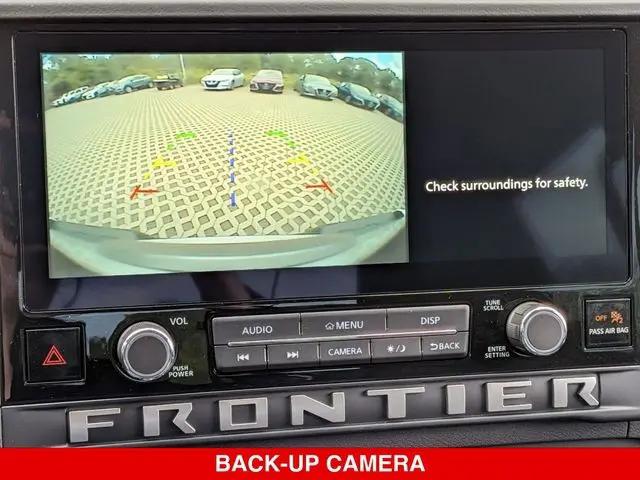2025 Nissan Frontier Crew Cab SV 4x4