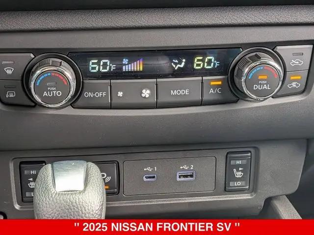 2025 Nissan Frontier Crew Cab SV 4x4