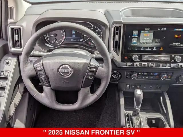2025 Nissan Frontier Crew Cab SV 4x4