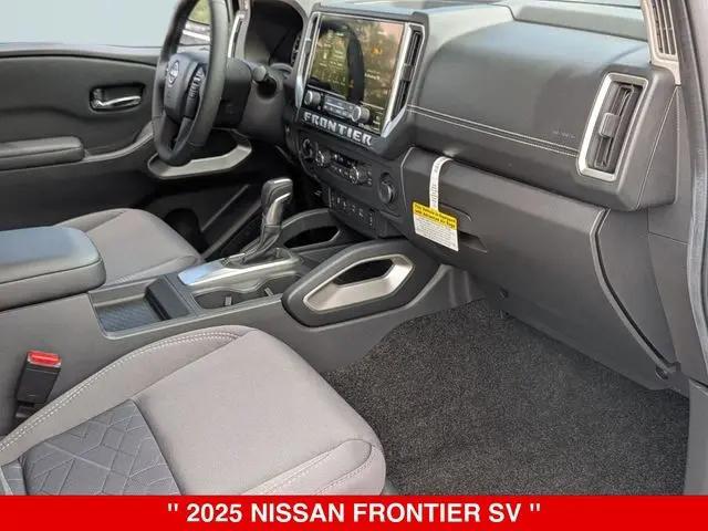 2025 Nissan Frontier Crew Cab SV 4x4