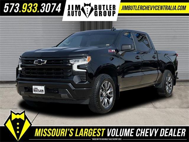 2022 Chevrolet Silverado 1500 4WD Crew Cab Short Bed RST