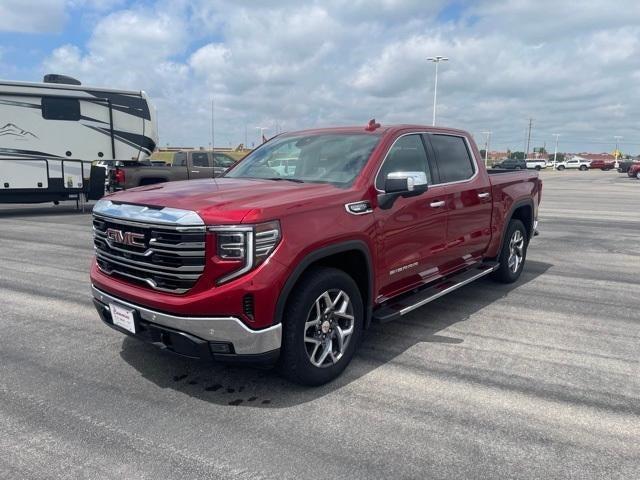 2023 GMC Sierra 1500 4WD Crew Cab Short Box SLT