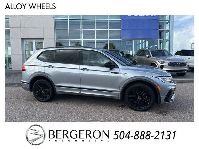 2022 Volkswagen Tiguan 2.0T SE R-Line Black